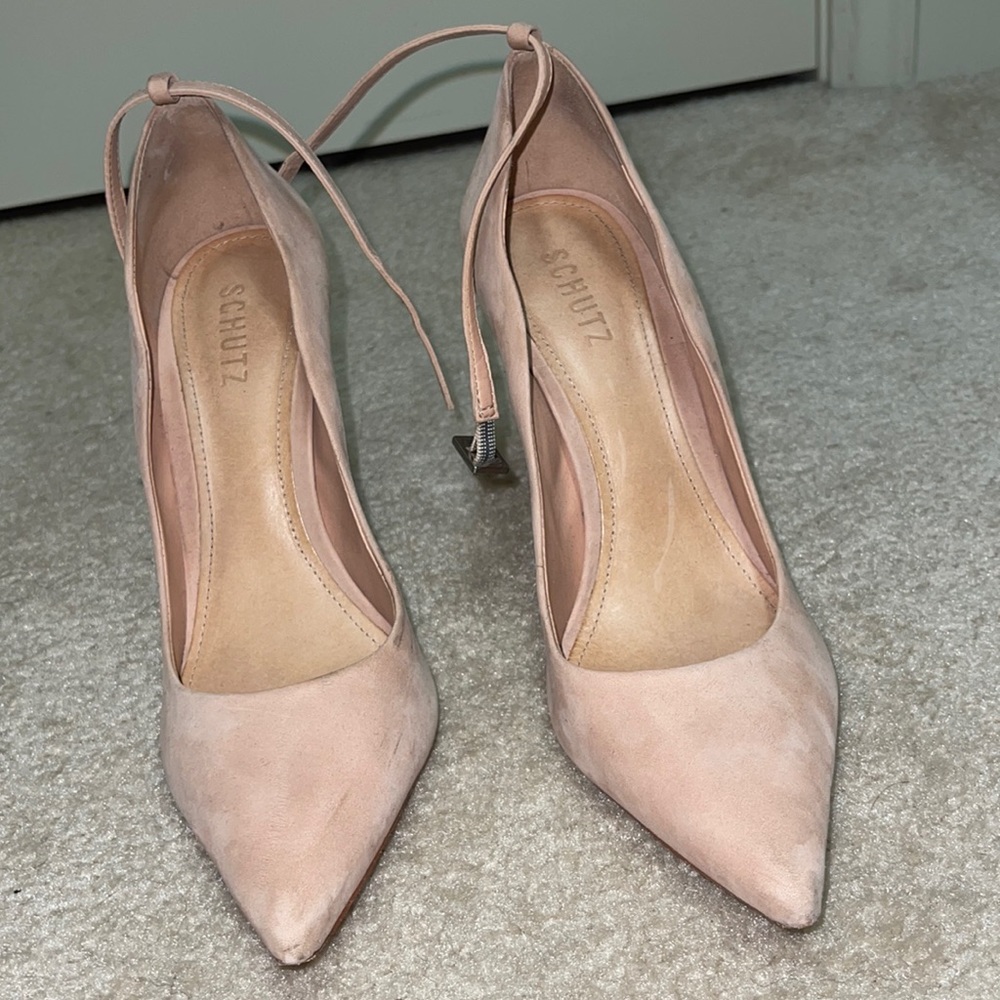NUDE Suede Pink Pumps